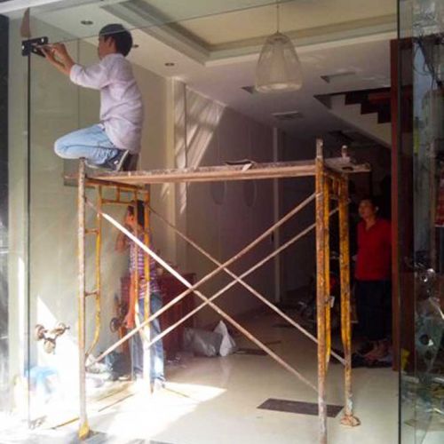 Cửa kính cường lực